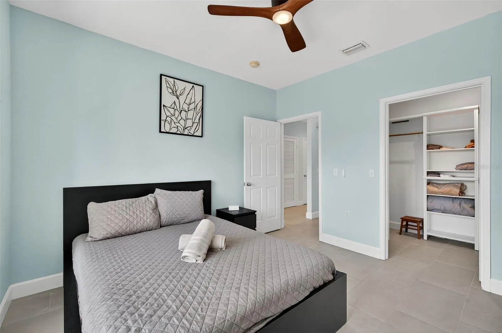 210 3RD ST W #8305, #8305