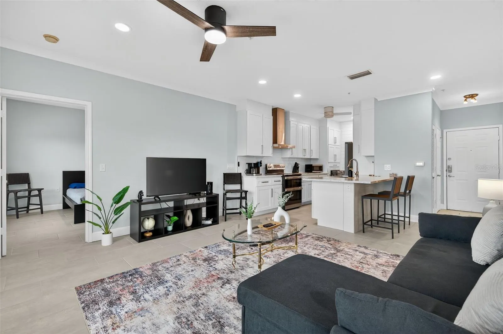 210 3RD ST W #8305, #8305