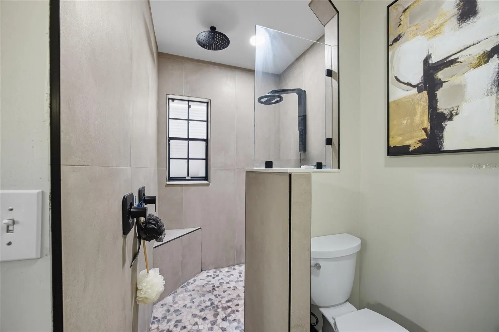2460 HERON TER #202E, #202E