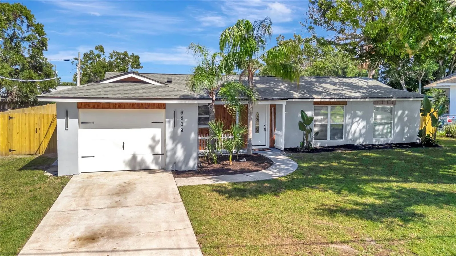 6209 FLAMINGO DR