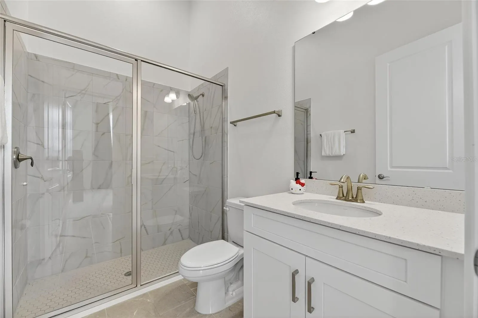 5975 BLAKENEY LOOP