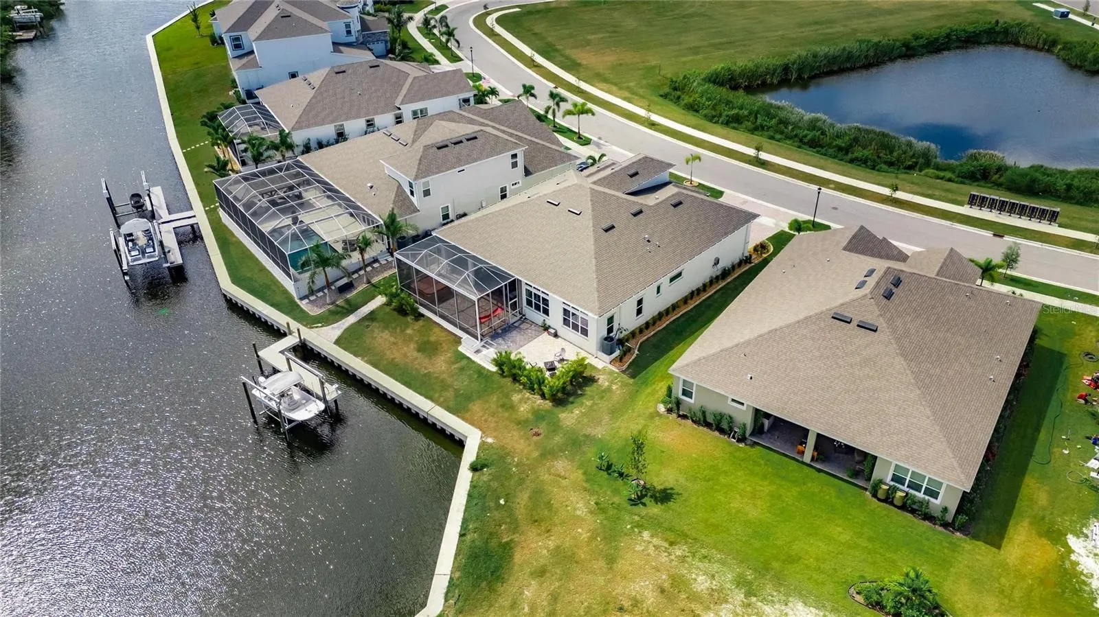 5975 BLAKENEY LOOP