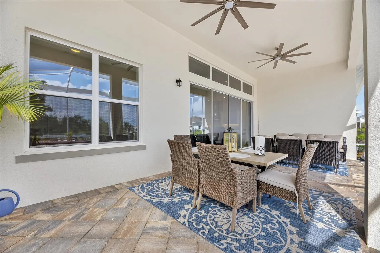 5975 BLAKENEY LOOP