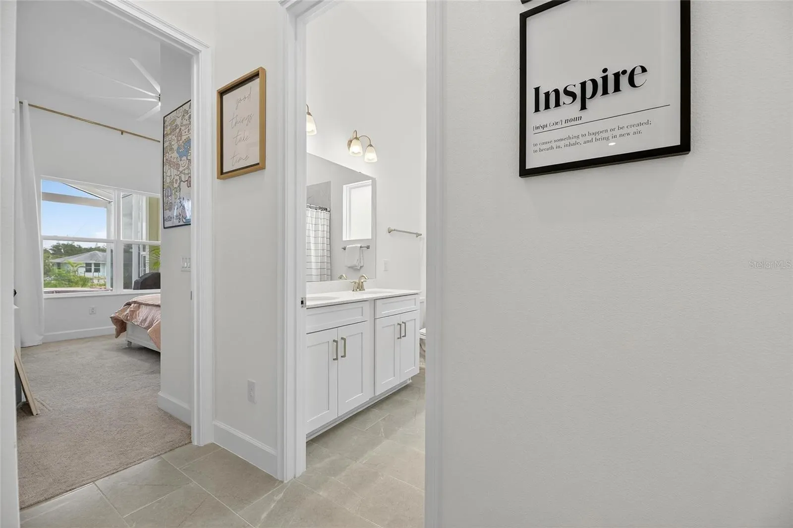 5975 BLAKENEY LOOP