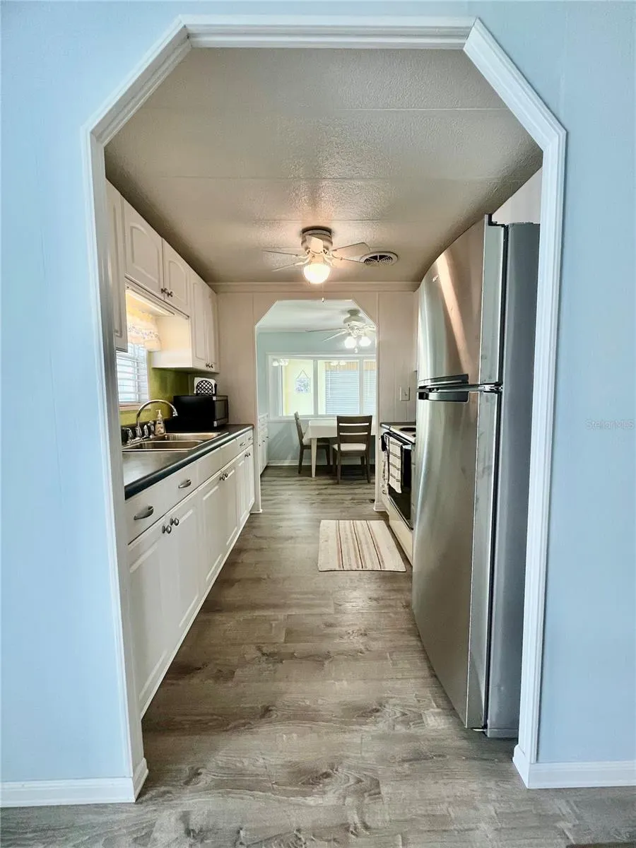 219 SEAGULL DR