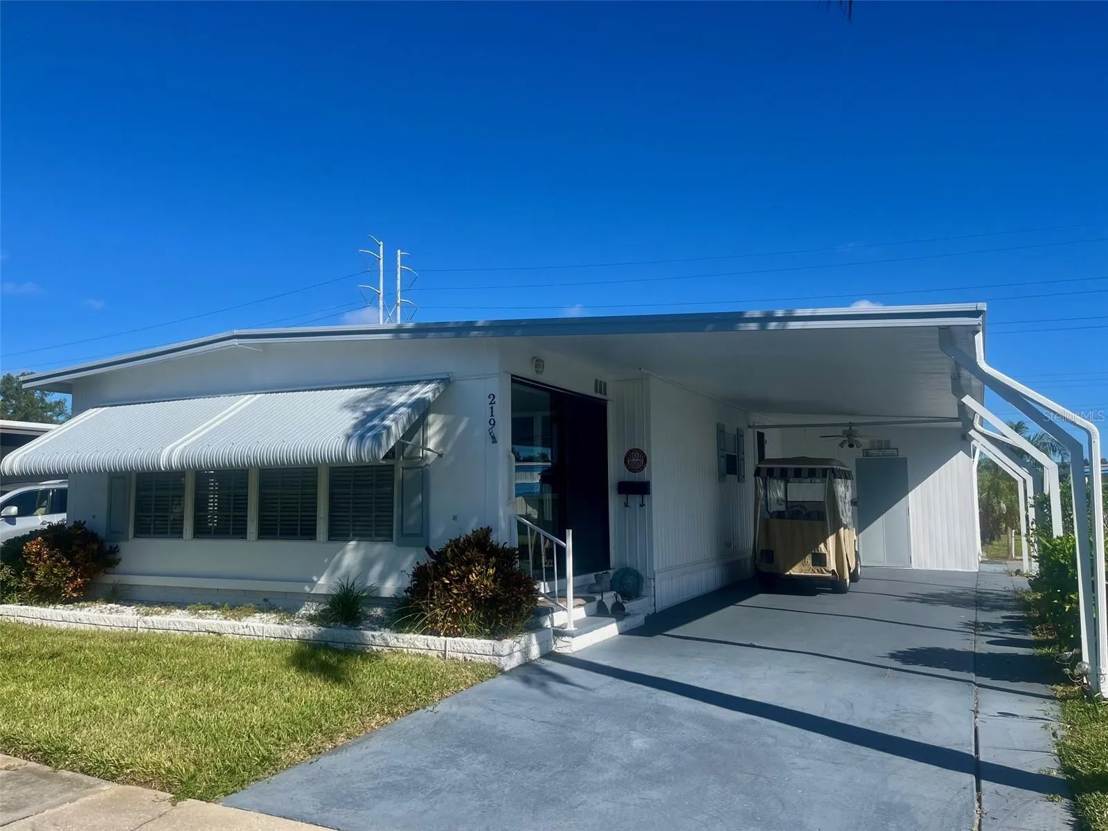 219 SEAGULL DR