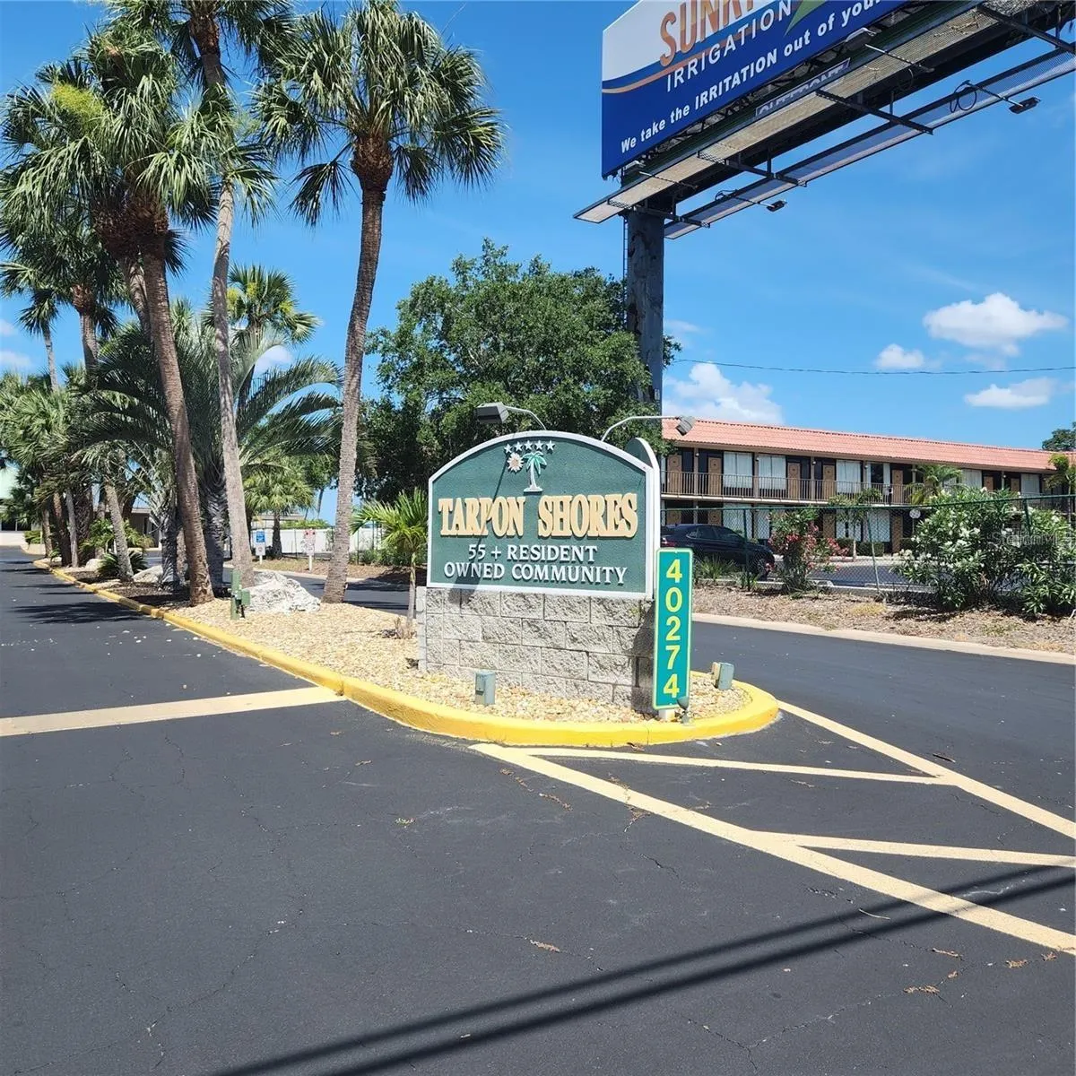 219 SEAGULL DR