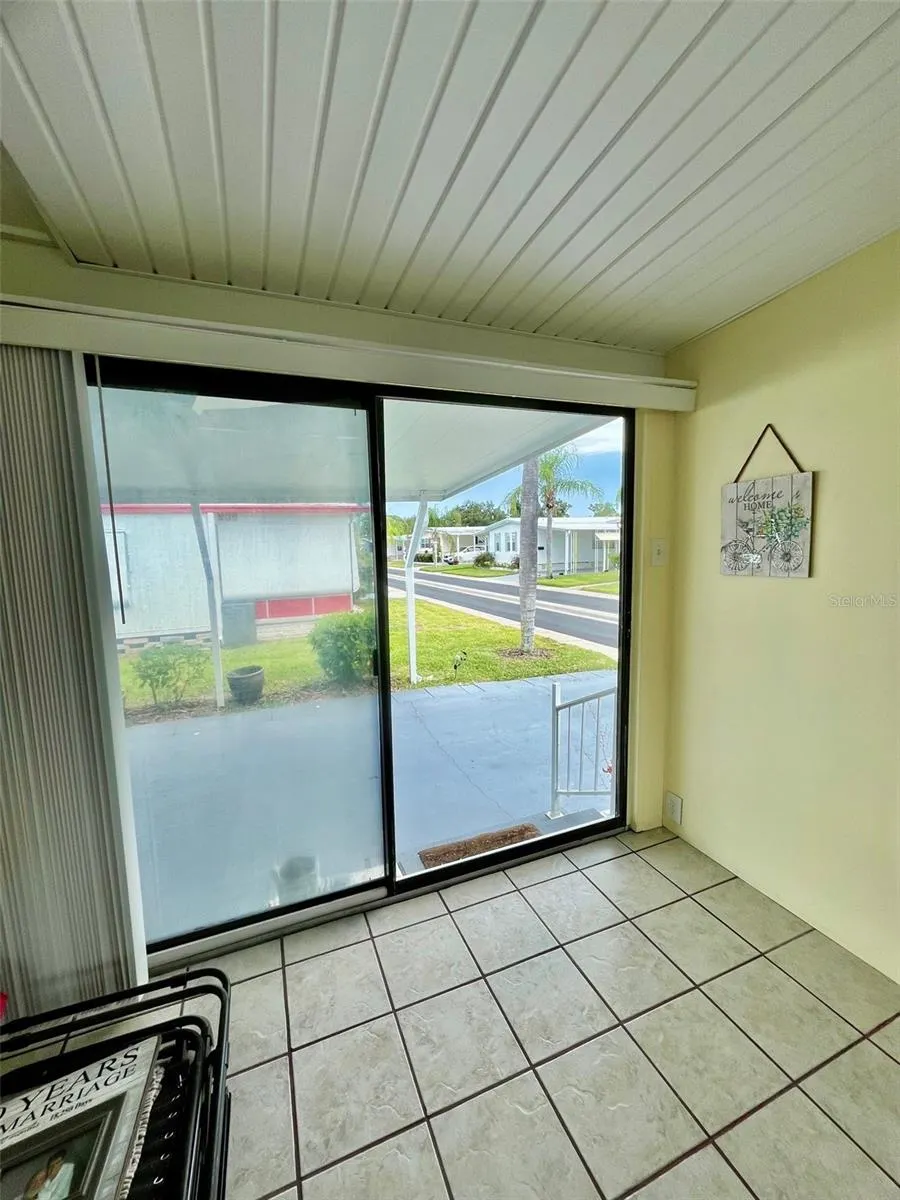 219 SEAGULL DR
