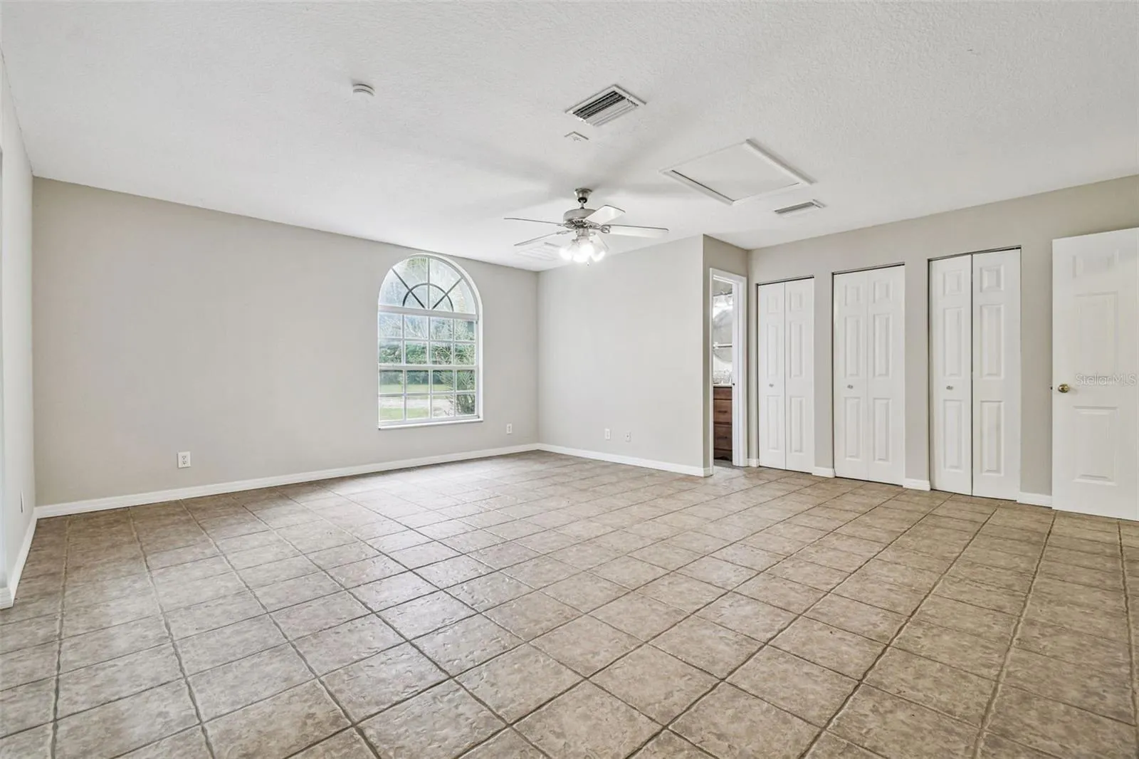 5504 BRUTON RD