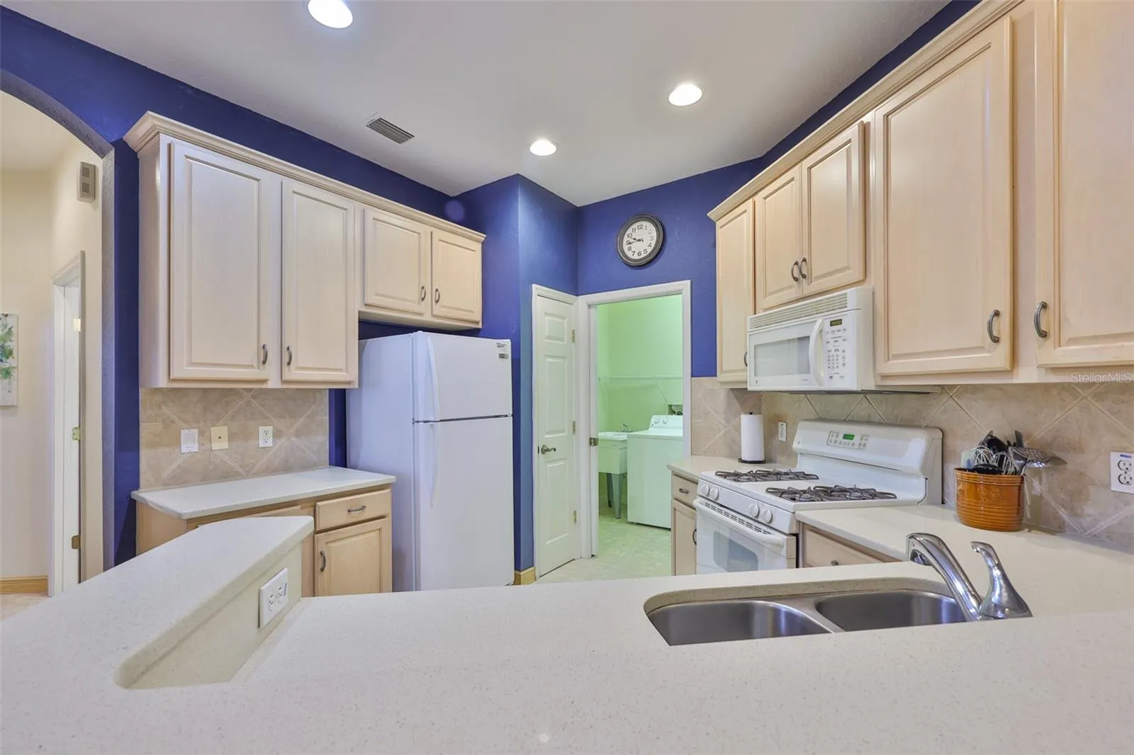 2050 SIFIELD GREENS WAY #19, #19