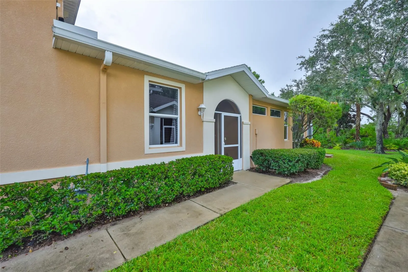 2050 SIFIELD GREENS WAY #19, #19