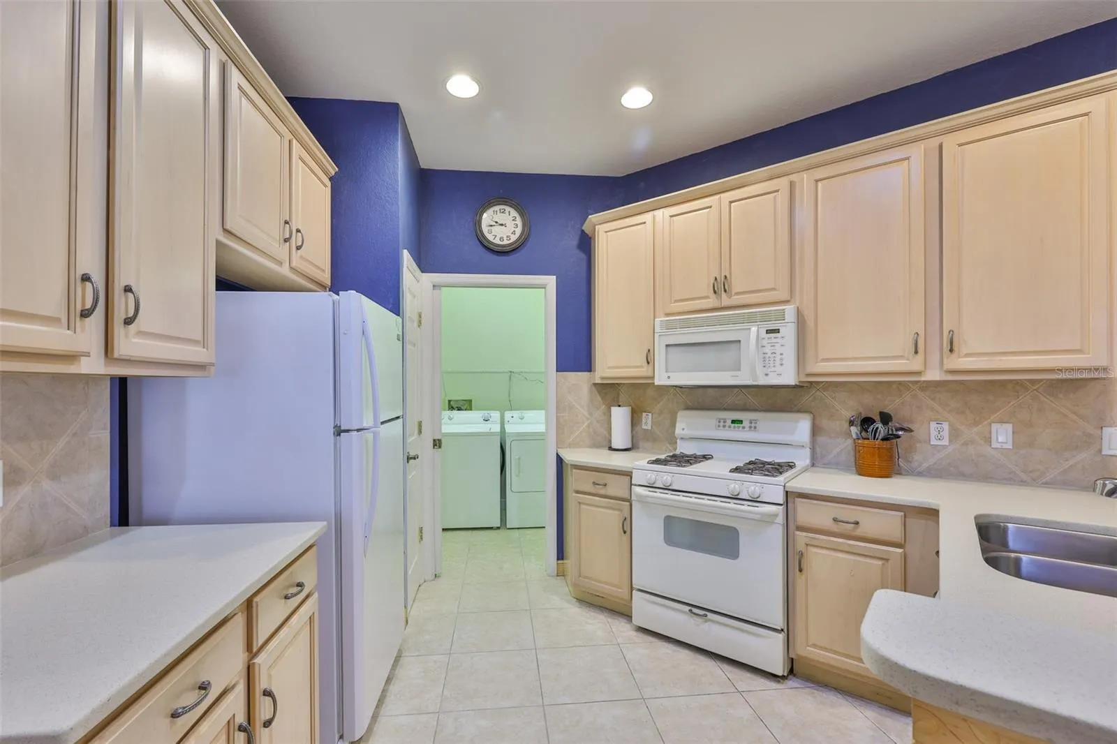 2050 SIFIELD GREENS WAY #19, #19