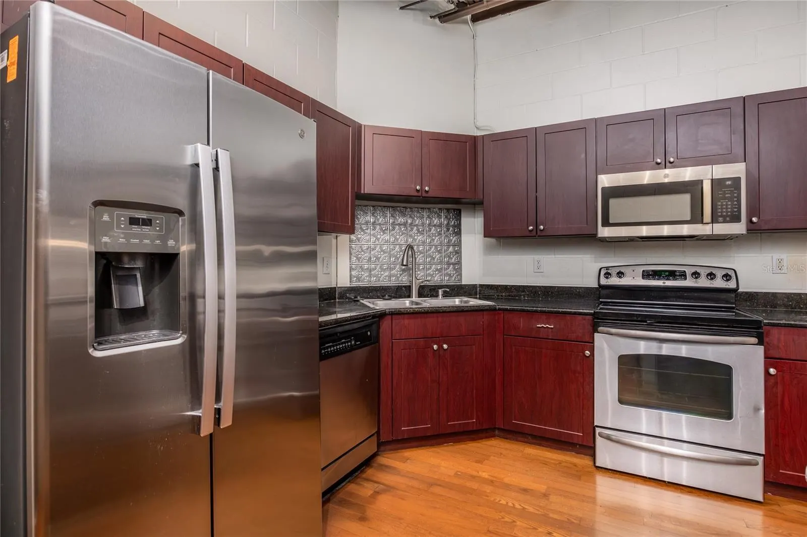 1615 E 5TH AVE #1, #1