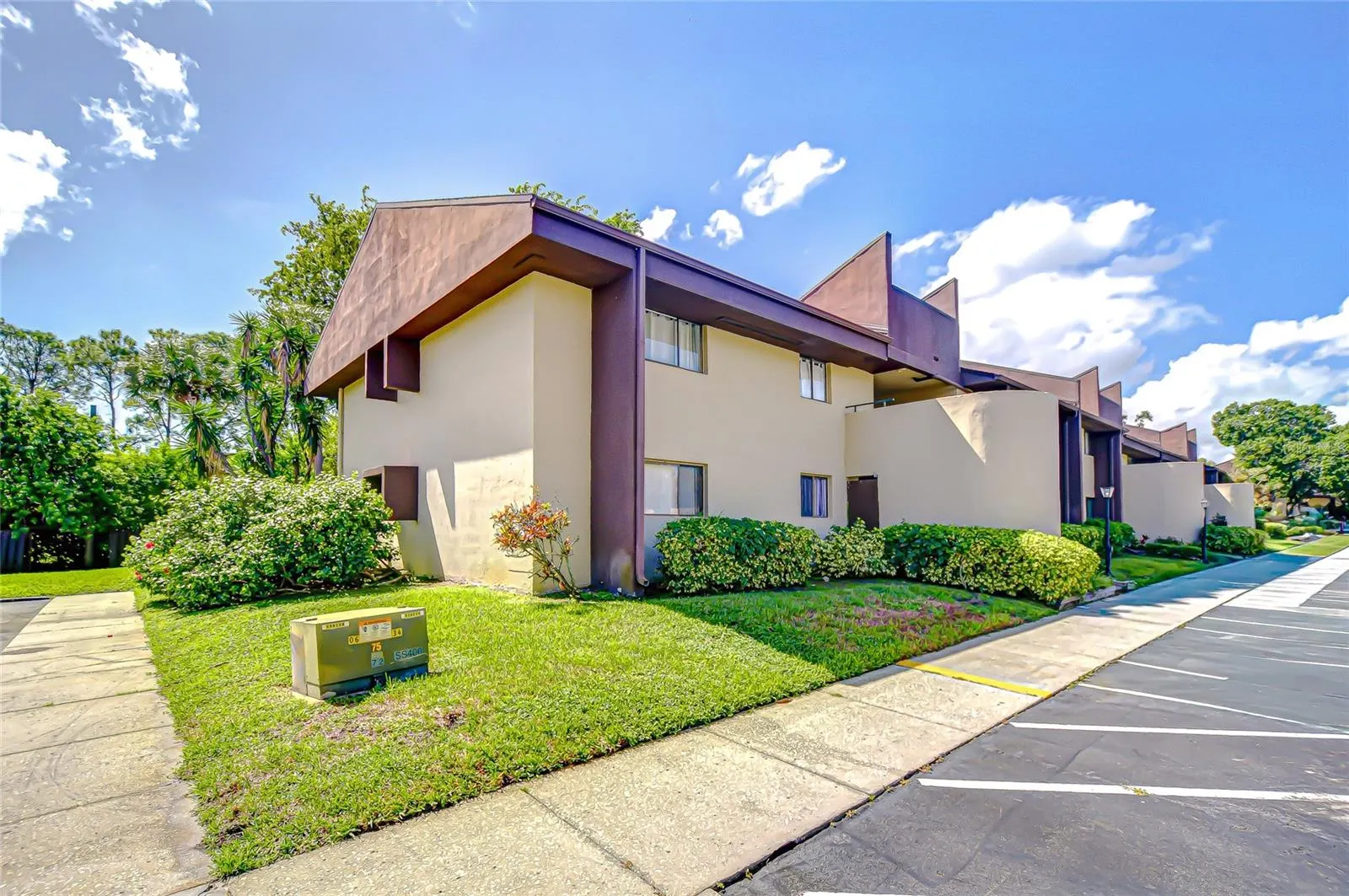 730 S VILLAGE DR N #101, #101