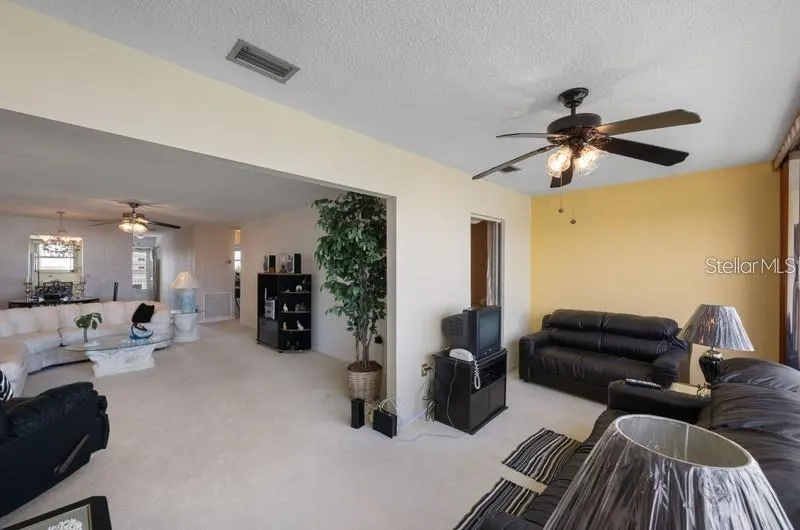 5925 SHORE BLVD S #602, #602