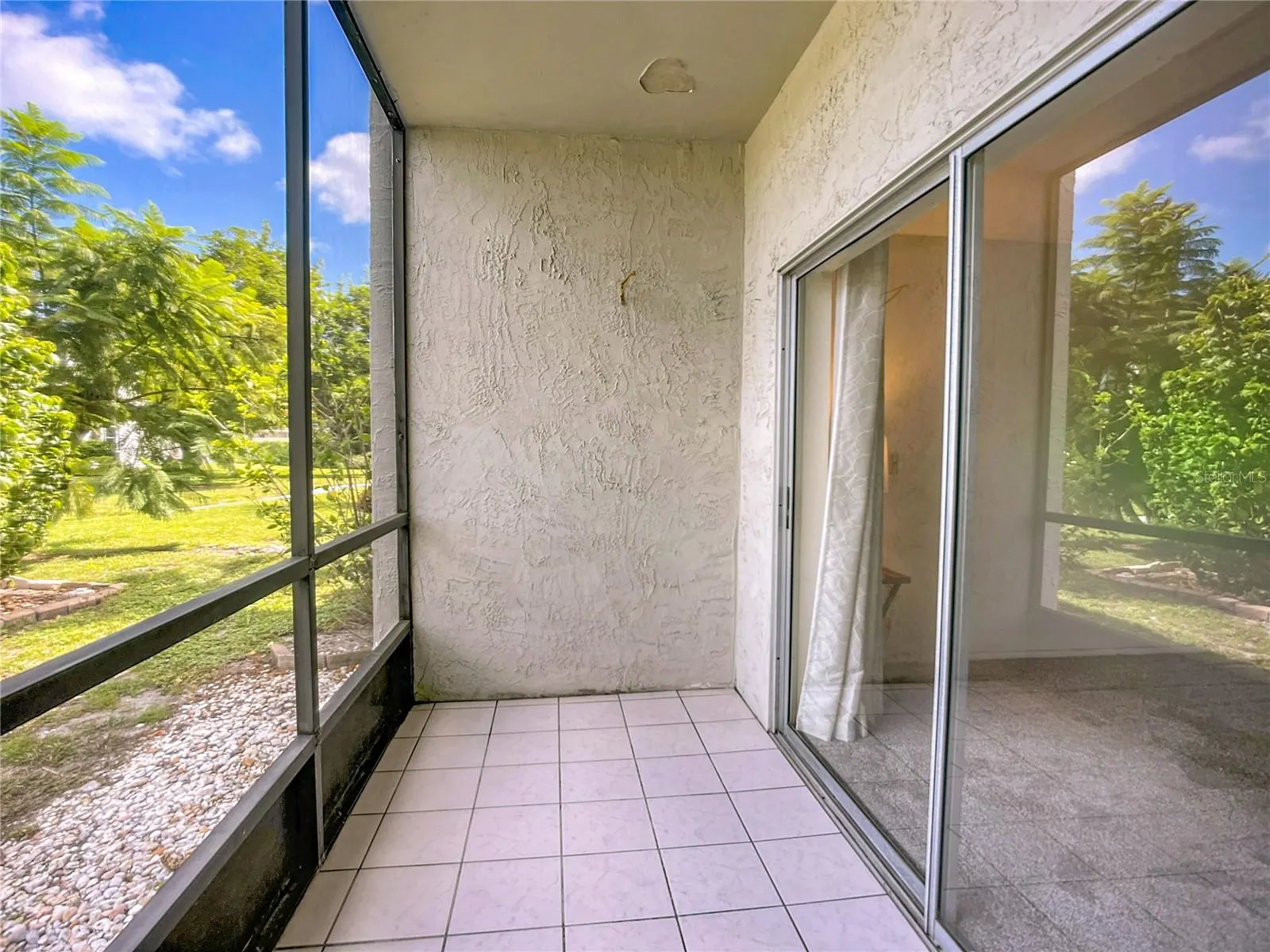 3283 BENEVA RD #101, #101