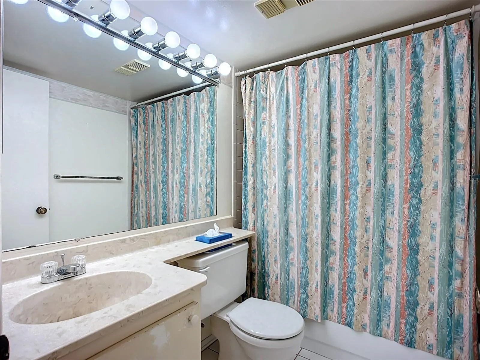 3283 BENEVA RD #101, #101