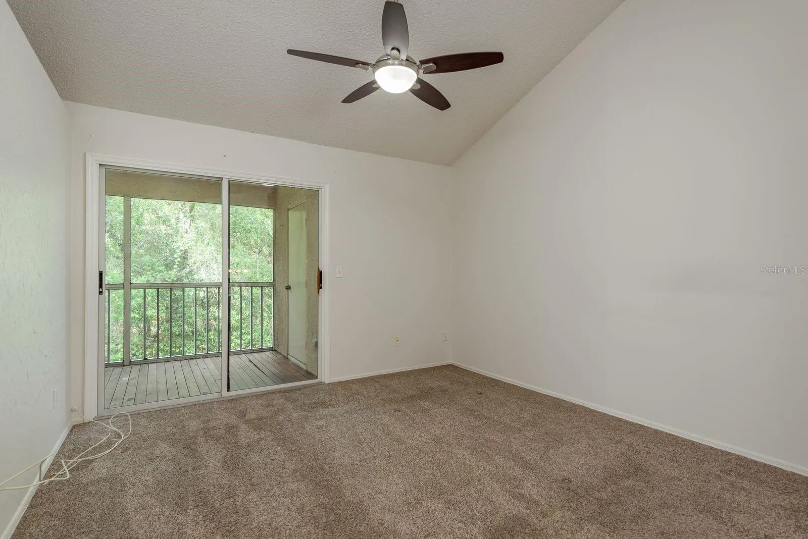 4675 TUDOR LN