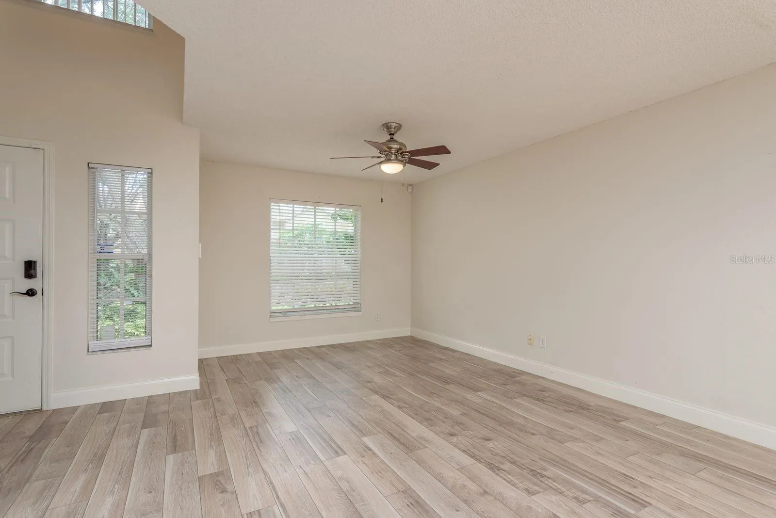 4675 TUDOR LN