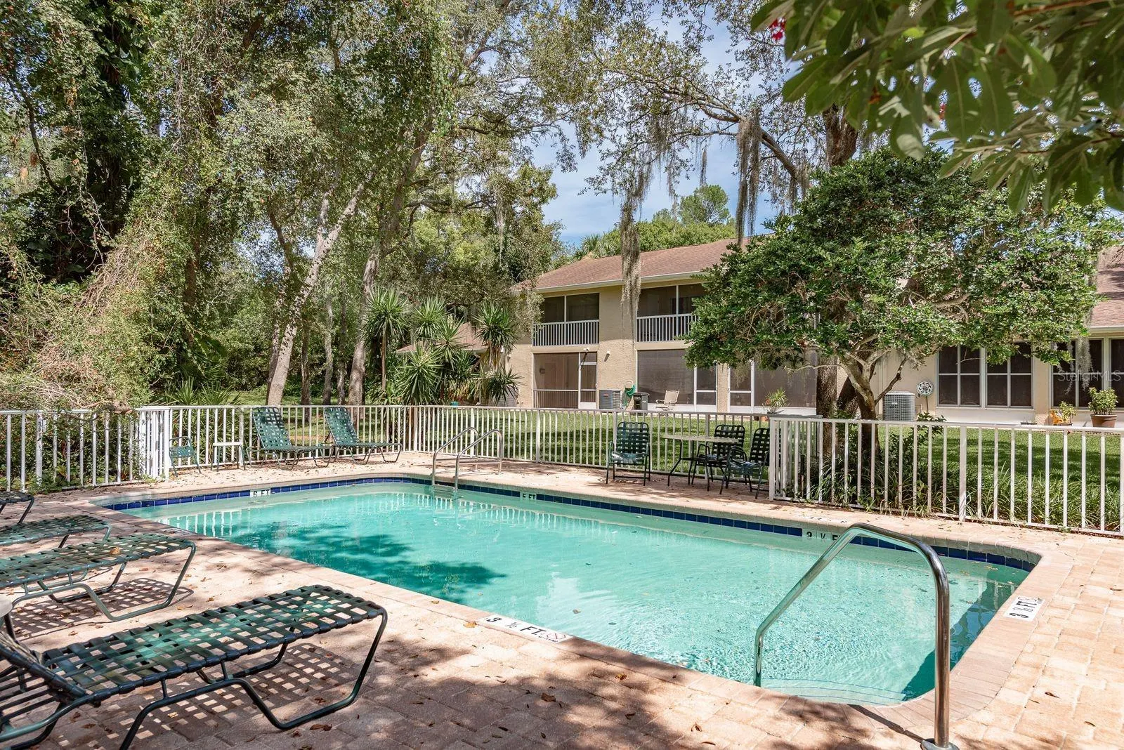 4675 TUDOR LN