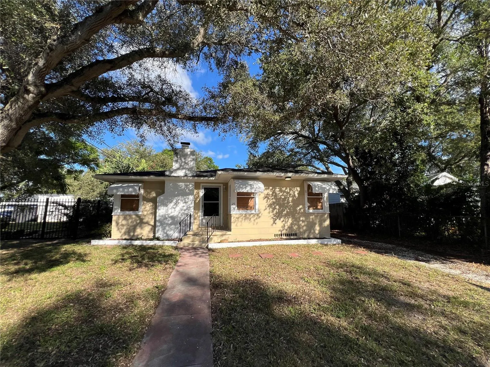 25 HIGHLAND AVE