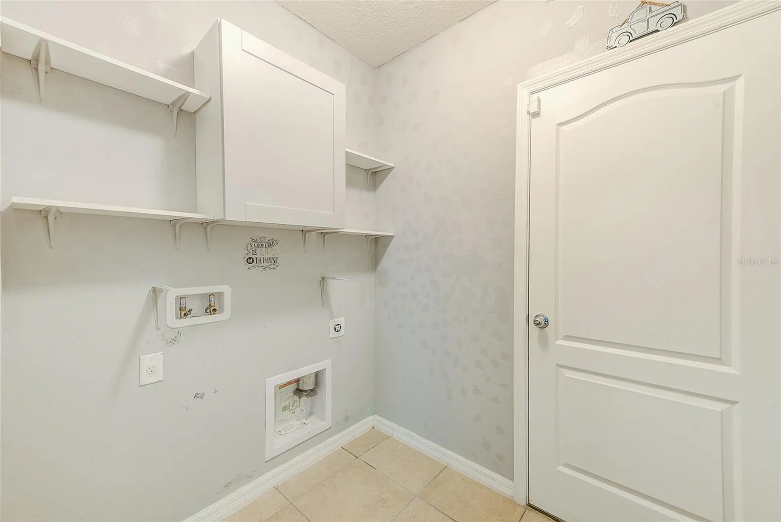 6195 GREY HERON DR