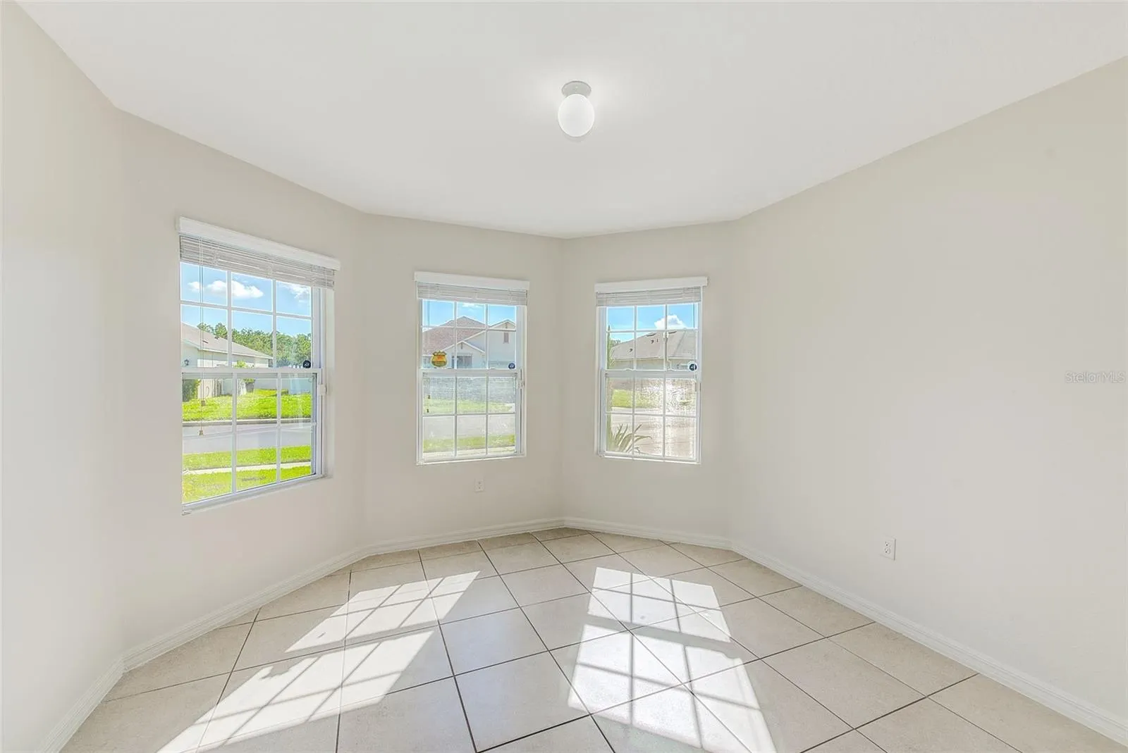6195 GREY HERON DR
