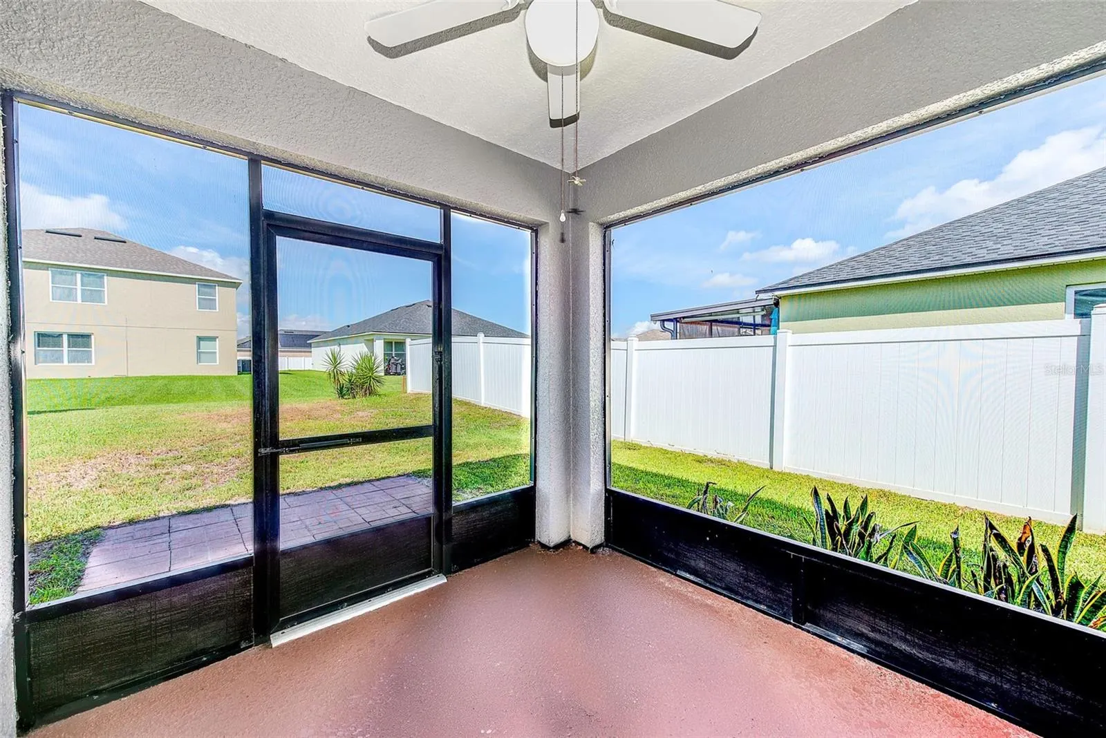 6195 GREY HERON DR