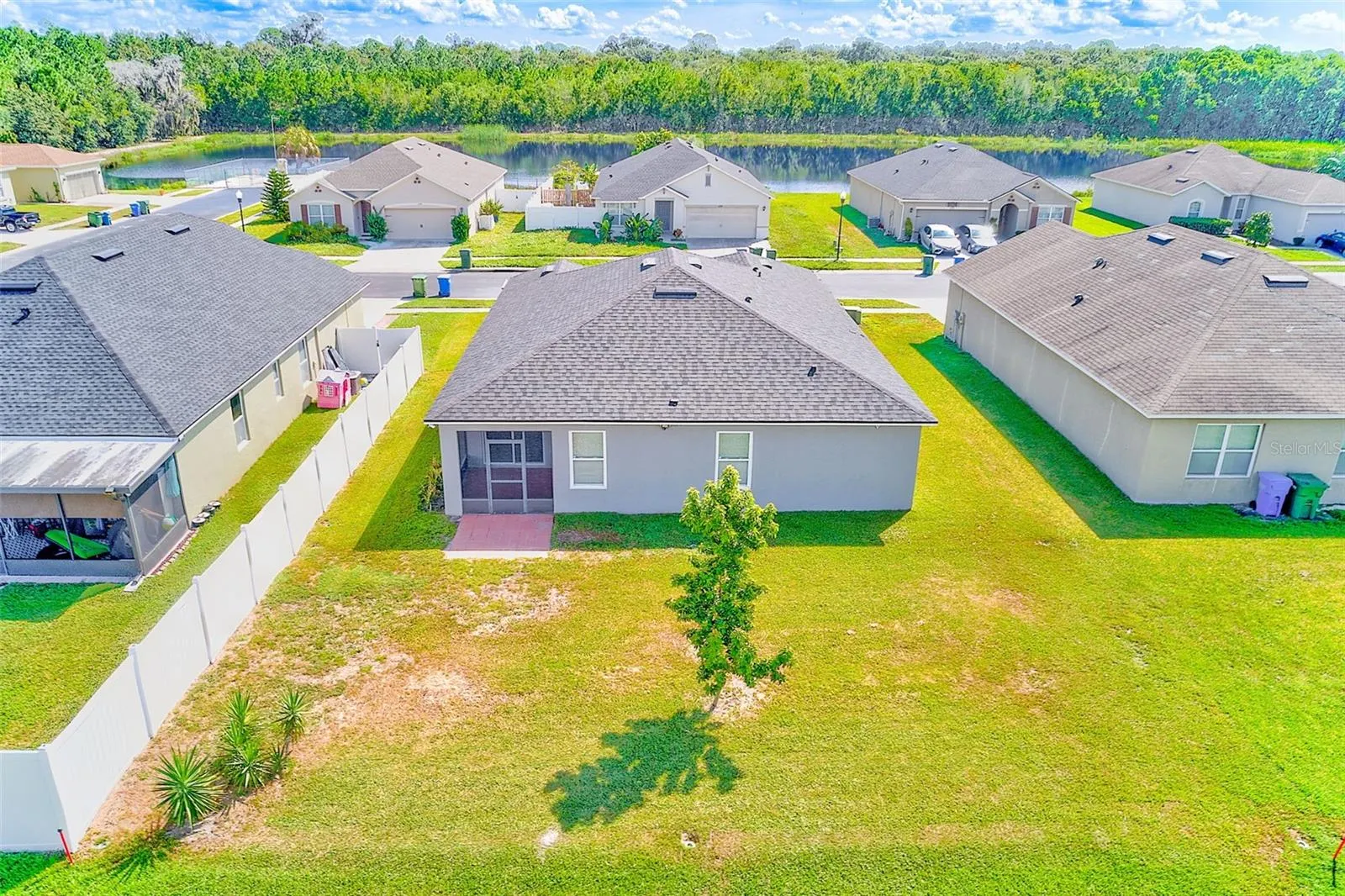 6195 GREY HERON DR