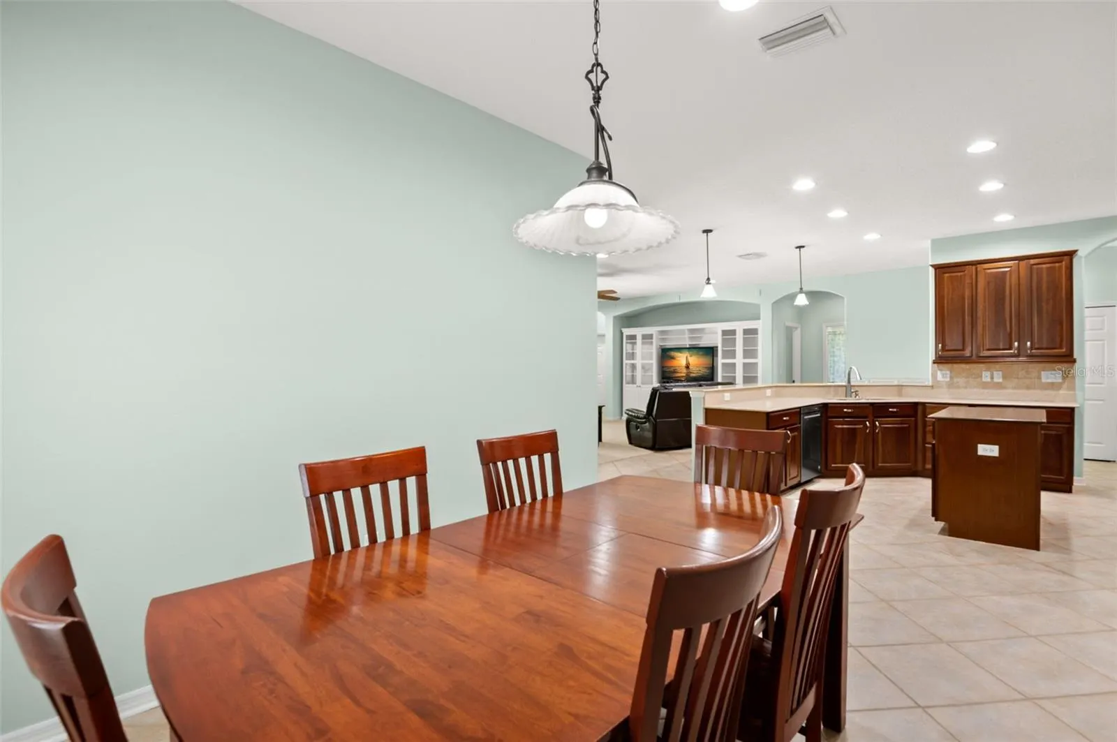 1209 EMERALD HILL WAY