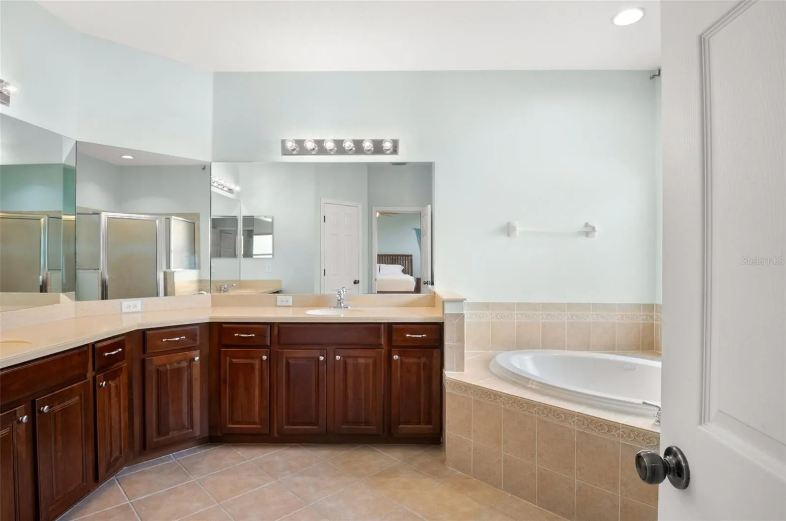 1209 EMERALD HILL WAY