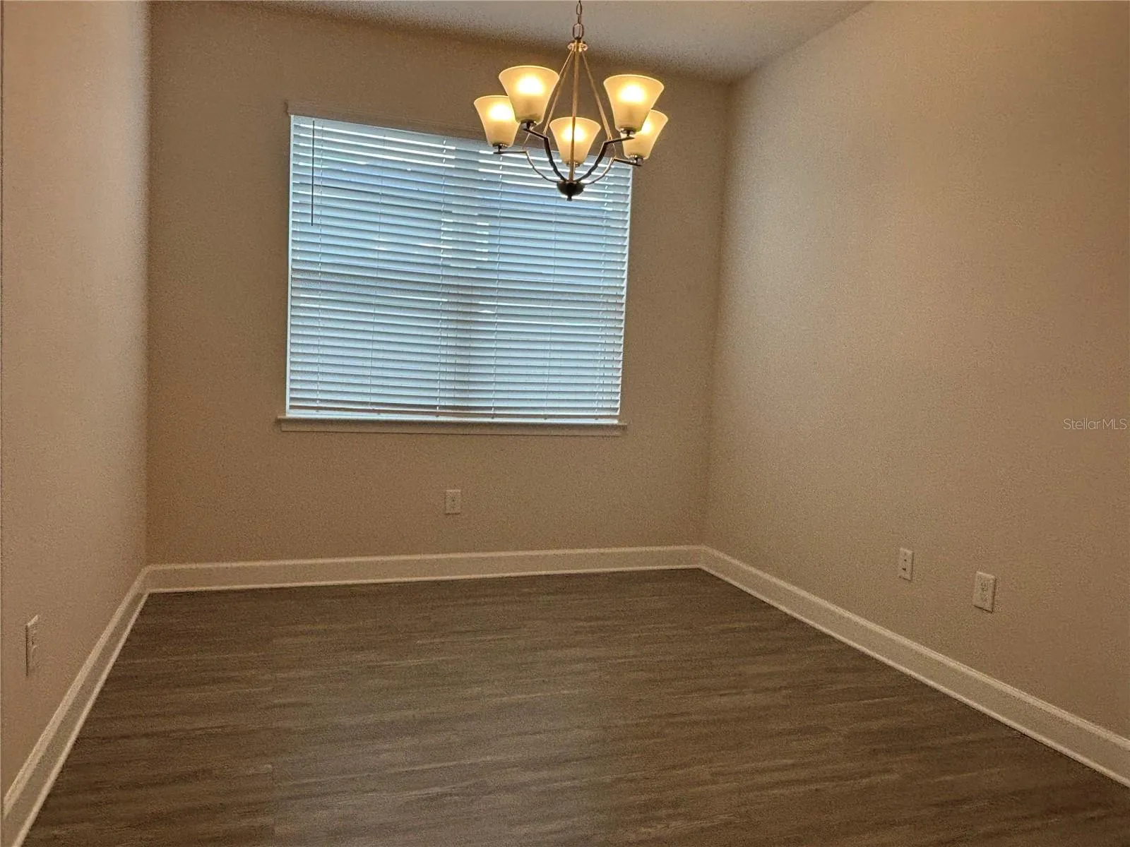 11618 MISS CHLOE CT