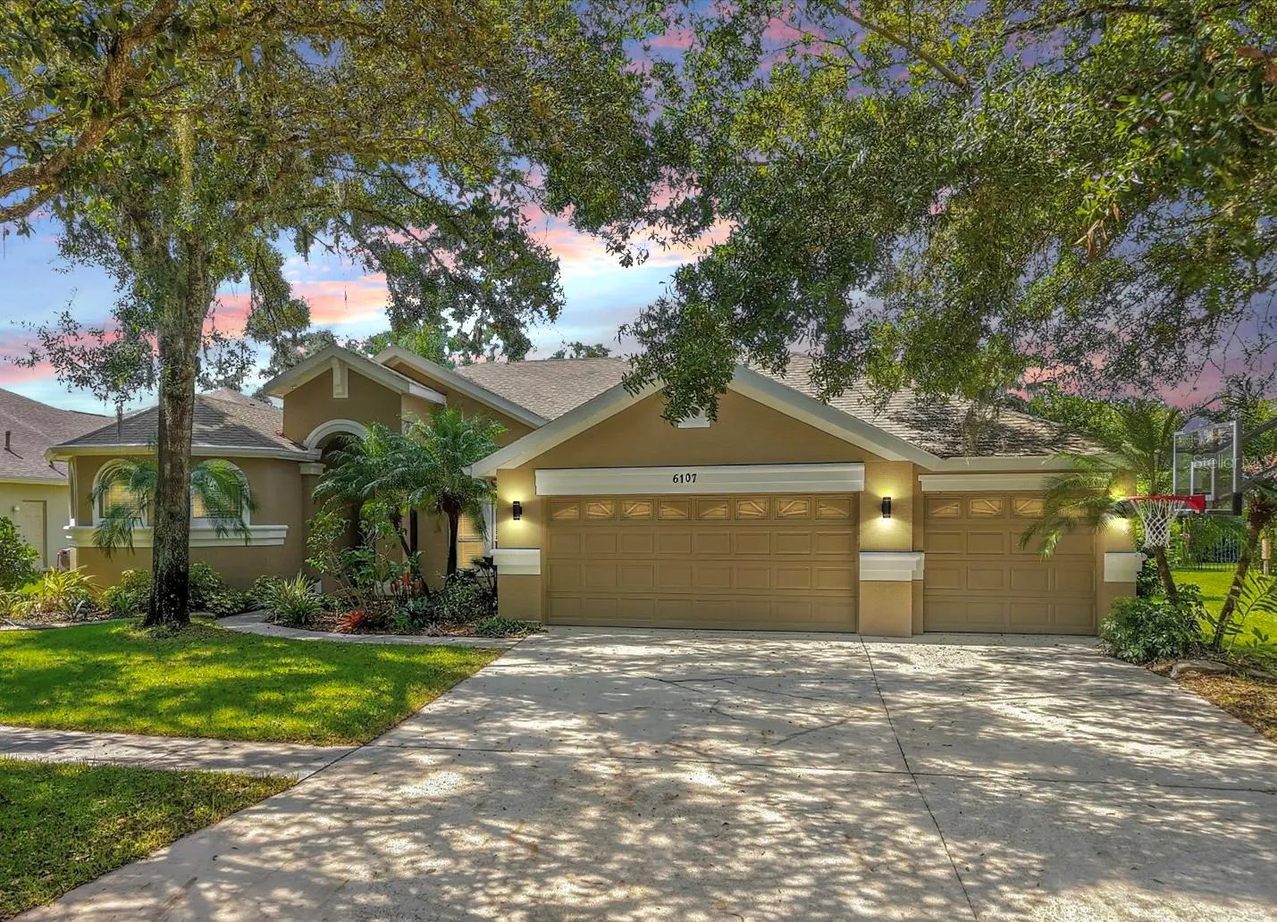 6107 IBISPARK DR