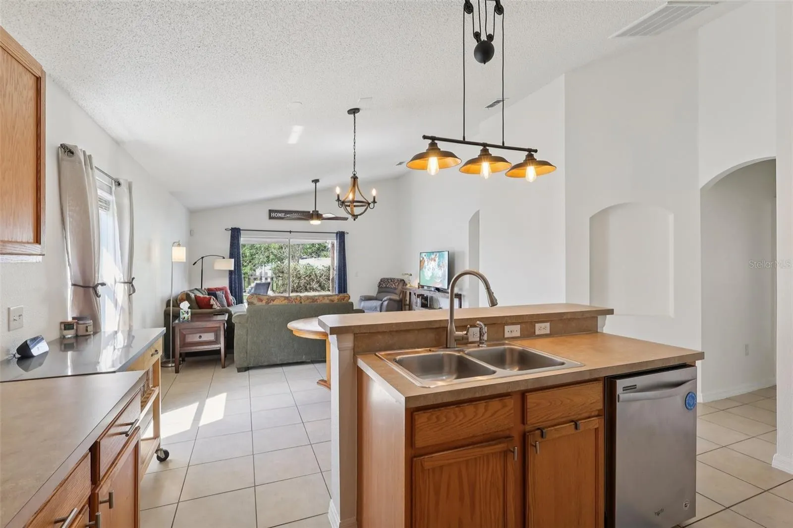 309 JESSAMINE DR