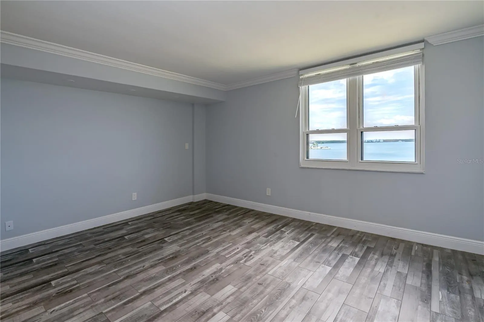 2618 COVE CAY DR #801, #801