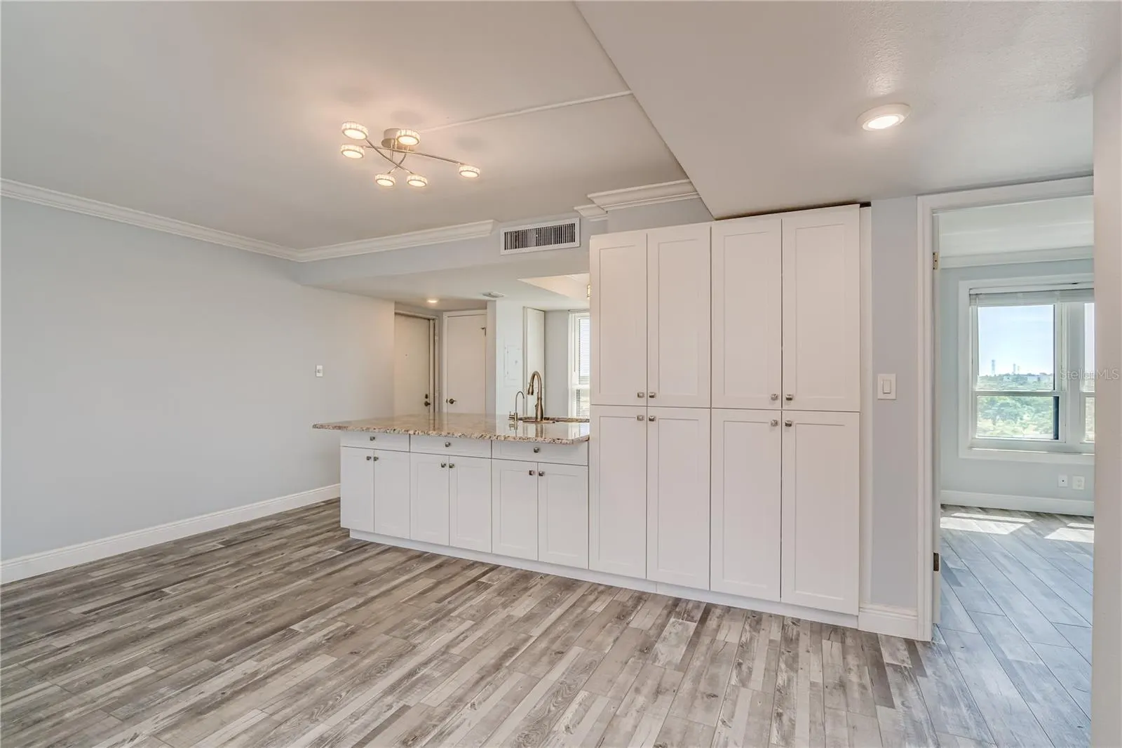 2618 COVE CAY DR #801, #801