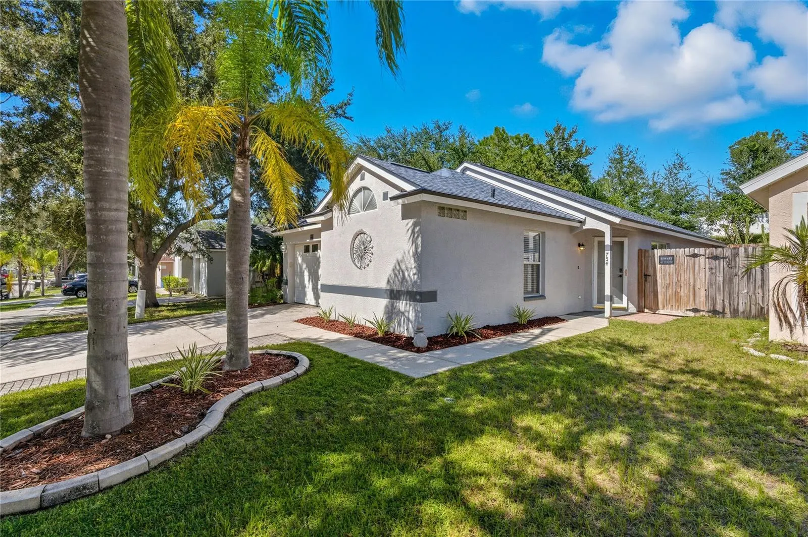 754 CAPE COD CIR