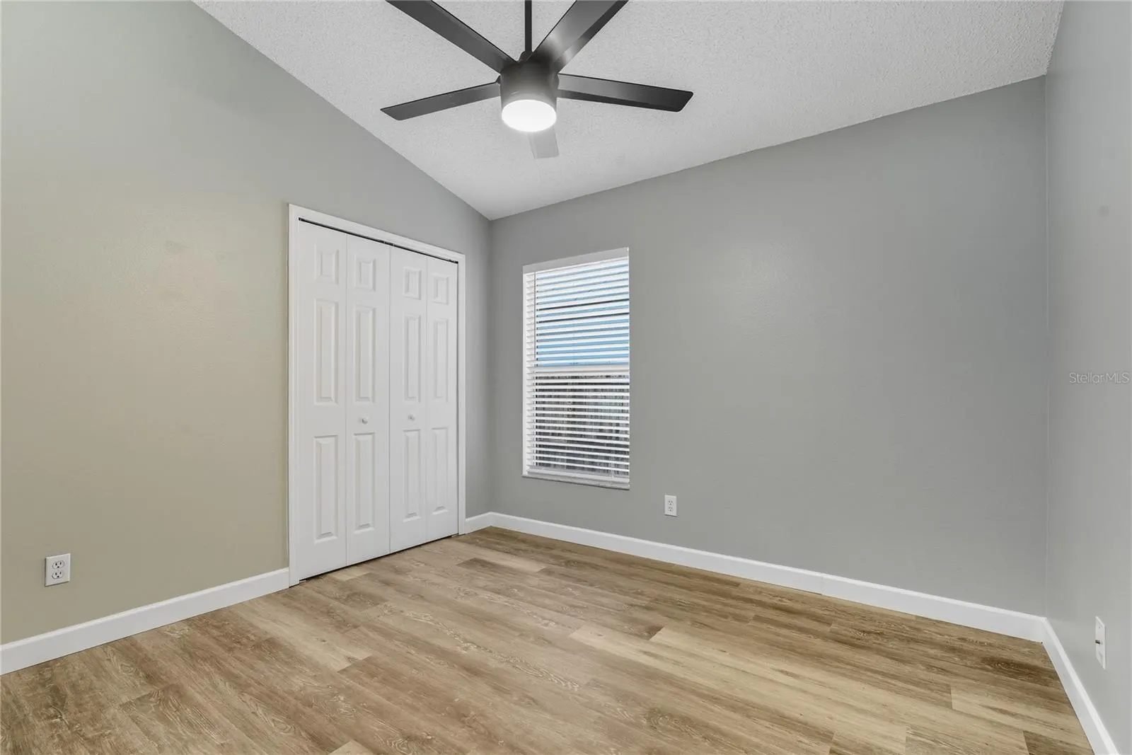 754 CAPE COD CIR