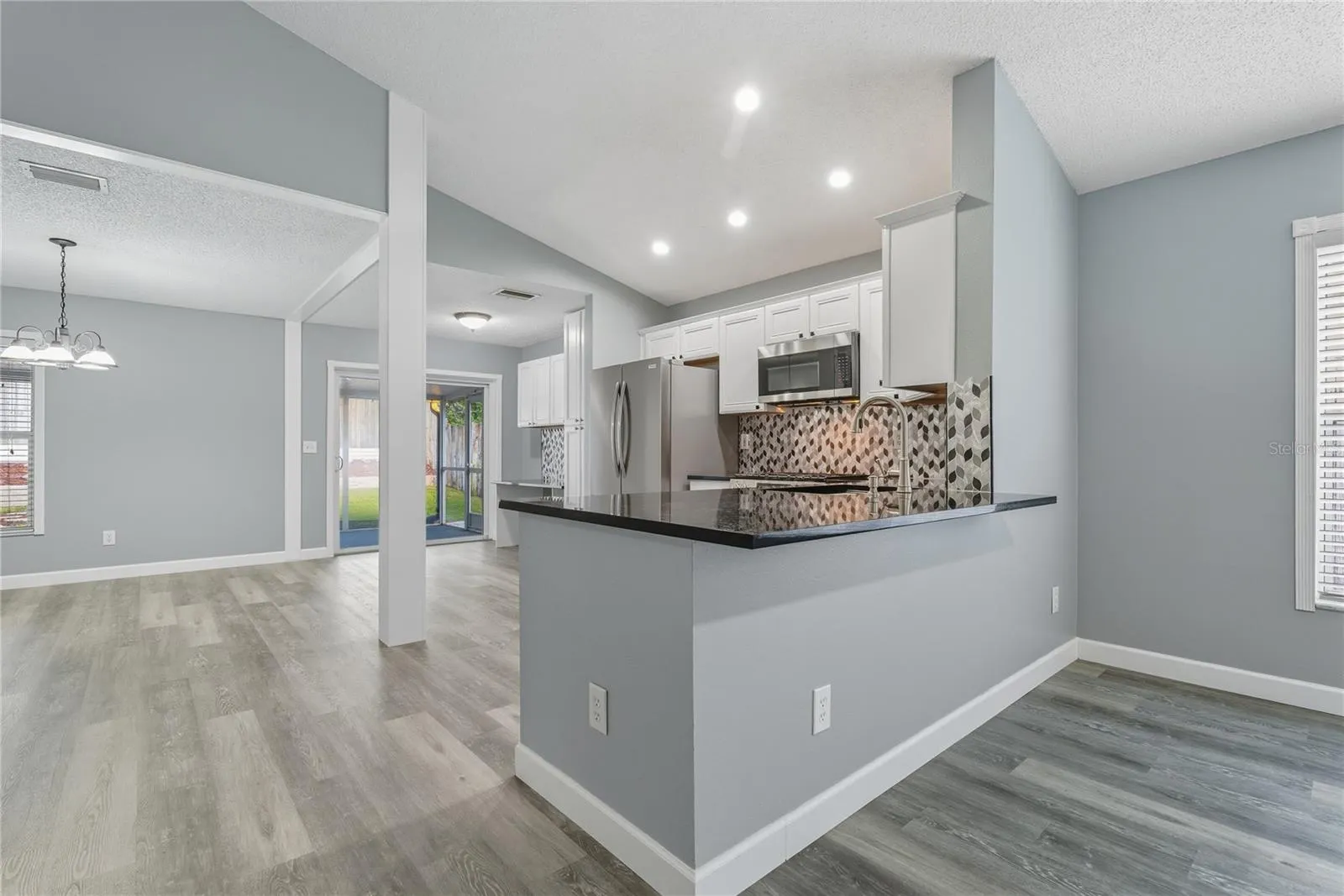 754 CAPE COD CIR