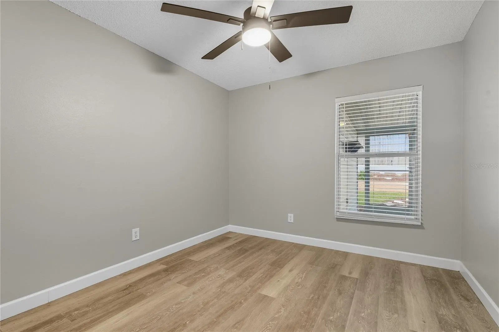 754 CAPE COD CIR