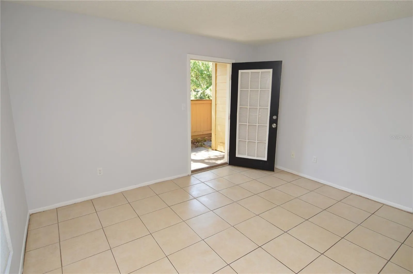 8702 MALLARD RESERVE DR #102, #102