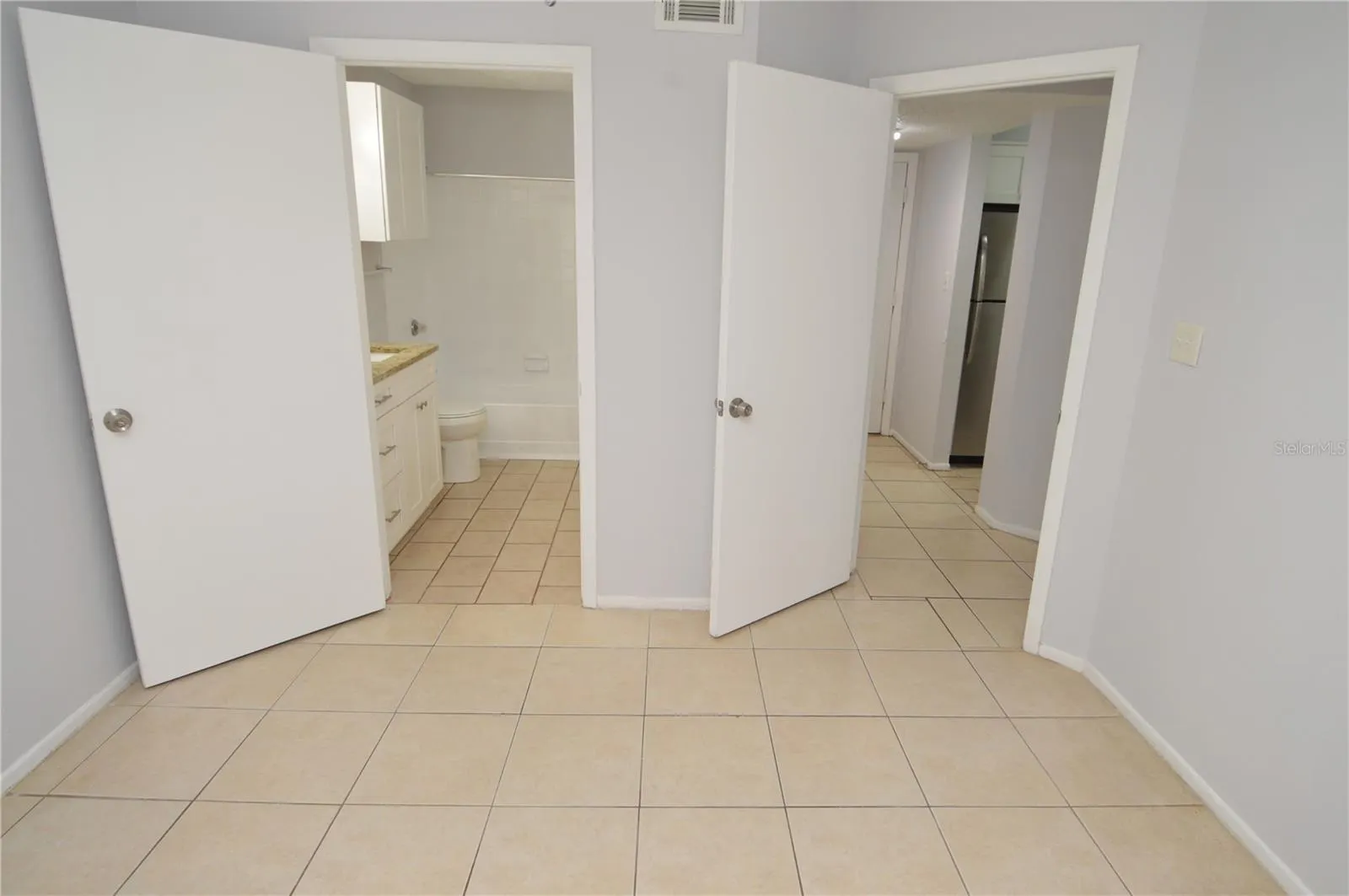 8702 MALLARD RESERVE DR #102, #102