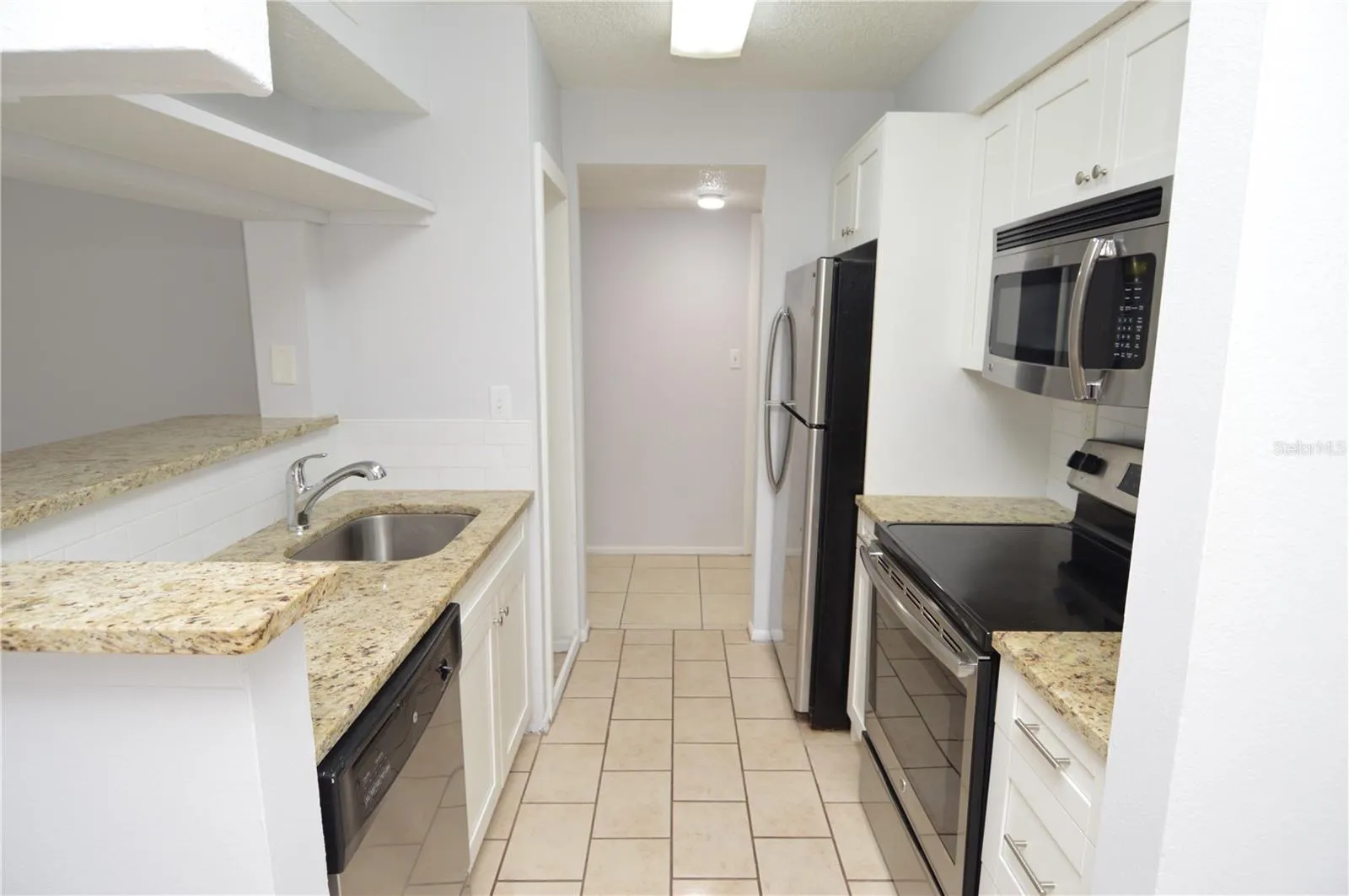 8702 MALLARD RESERVE DR #102, #102