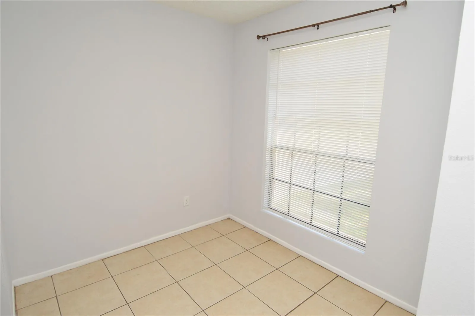 8702 MALLARD RESERVE DR #102, #102