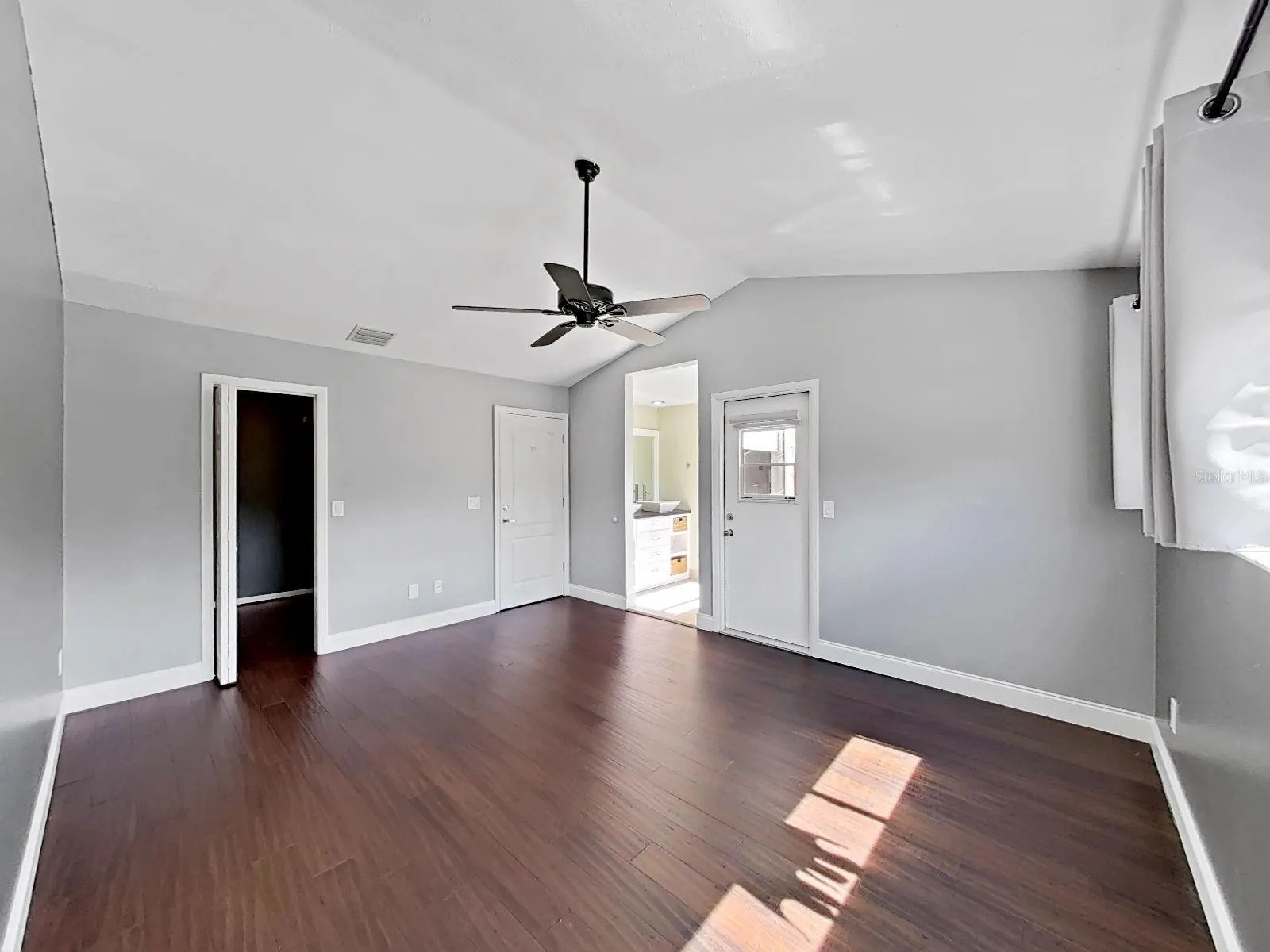 11506 GALLERIA DR