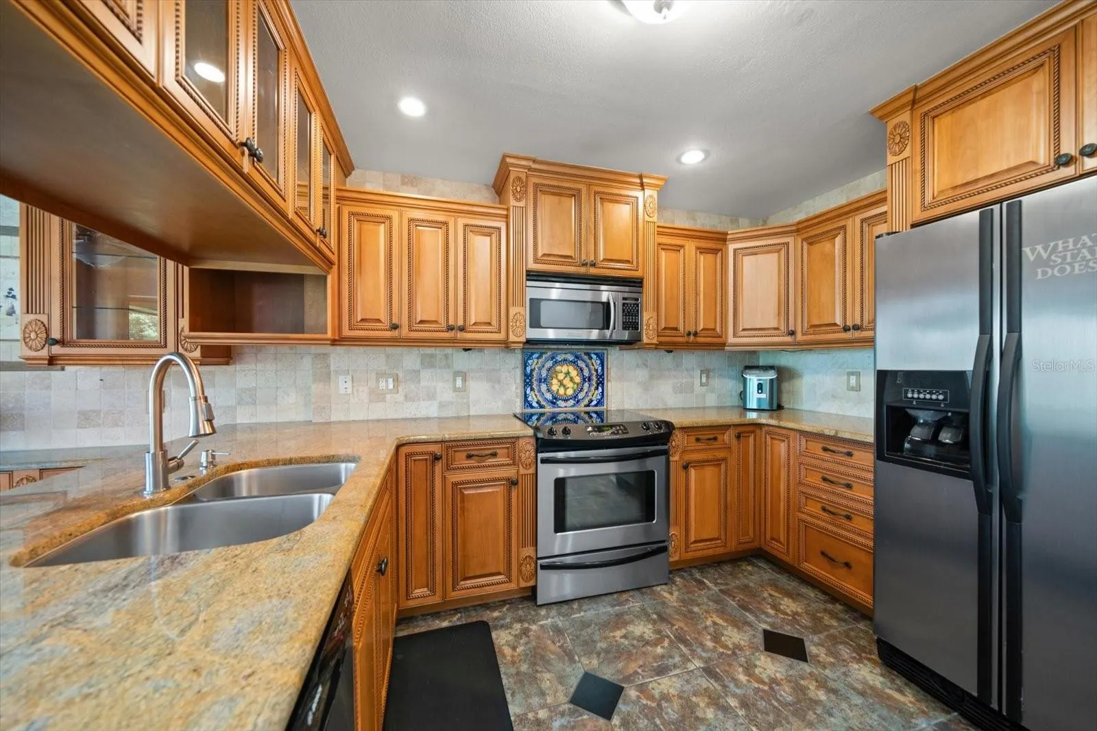 75 PELICAN PL