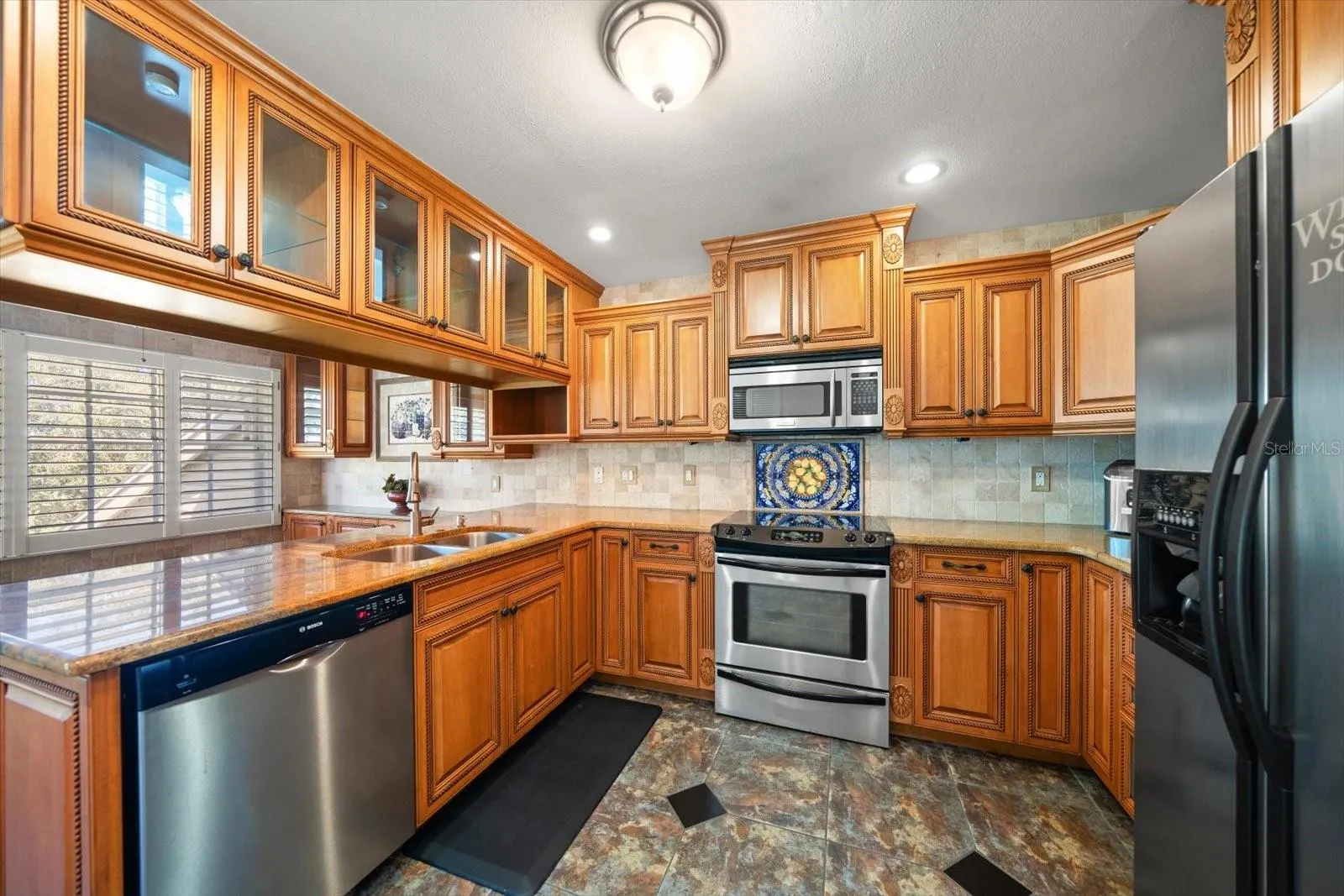 75 PELICAN PL