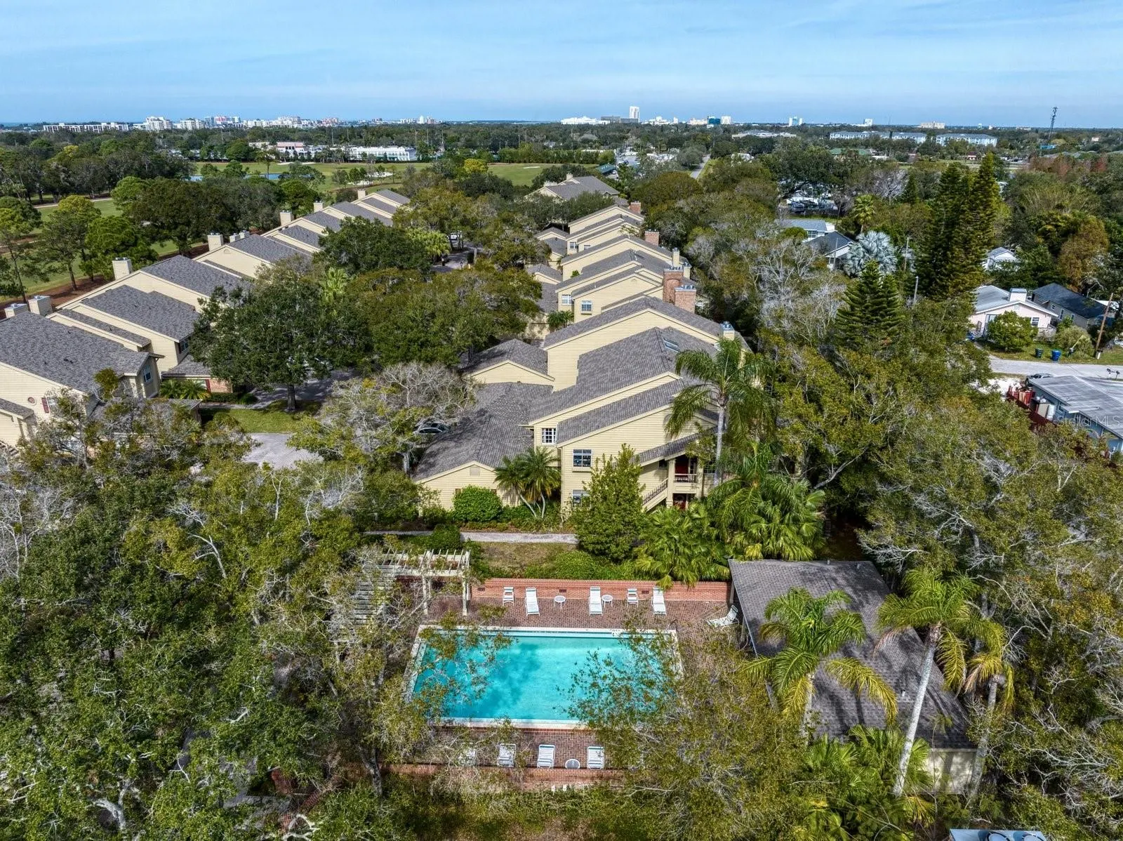 75 PELICAN PL