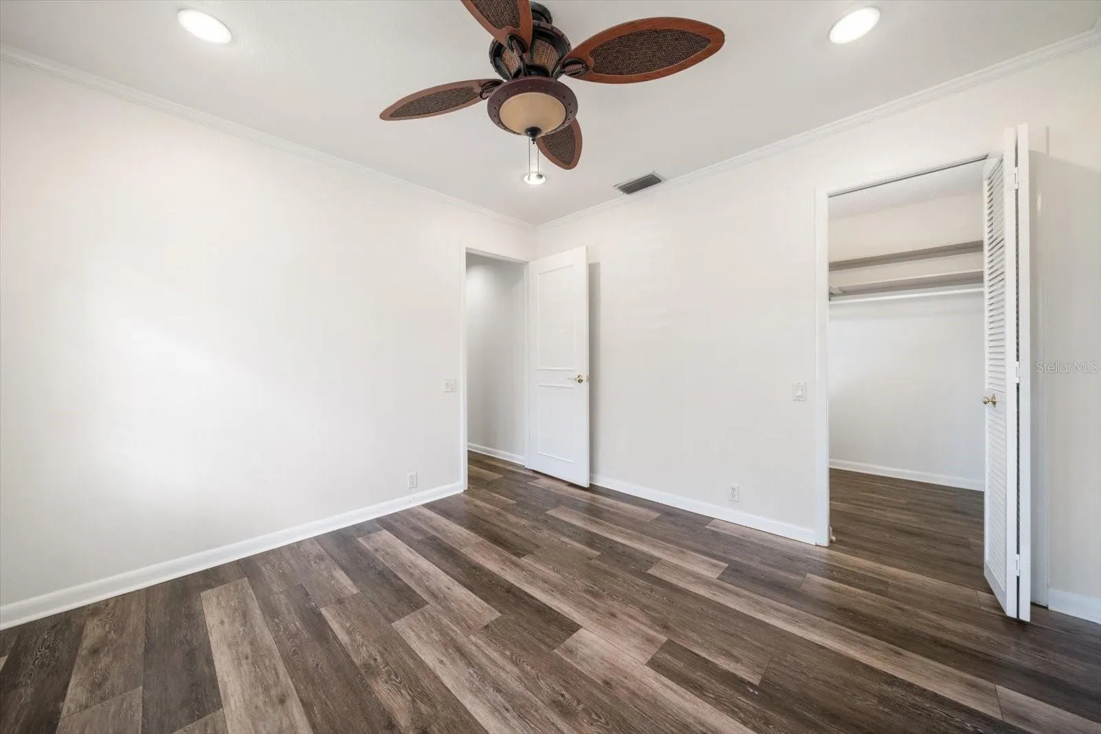 75 PELICAN PL