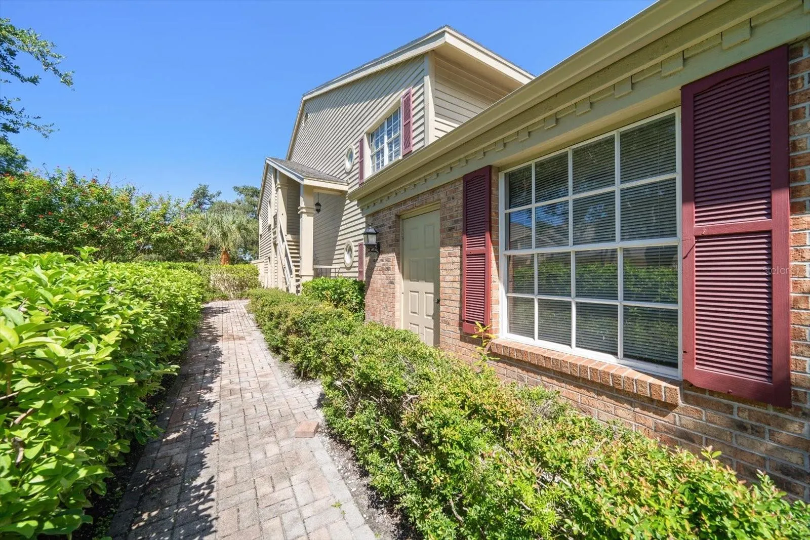 75 PELICAN PL